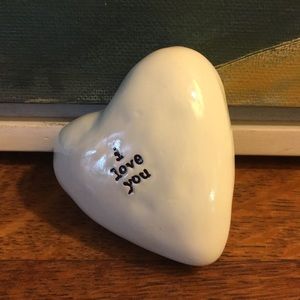 NATURAL LIFE Accents - Ceramic Heart Token NATURAL LIFE Accents - Ceramic Heart Token